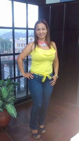 ESTUDIO MORFOLÓGICO PARA MUJERES ENDOMORFAS DE EDADES COMPRENDIDAS ENTRE LOS 25 A 40 AÑOS EN LA CIUDAD DE SANTA MARTA.
